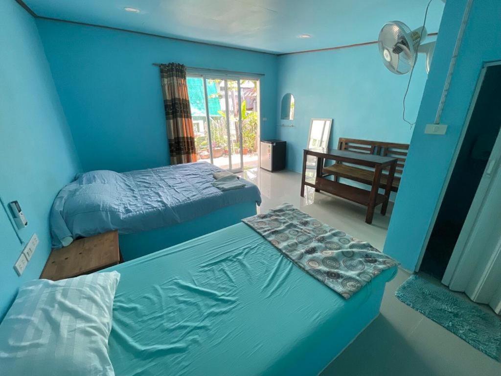 The Pier Homestay Тонгсала Стая снимка